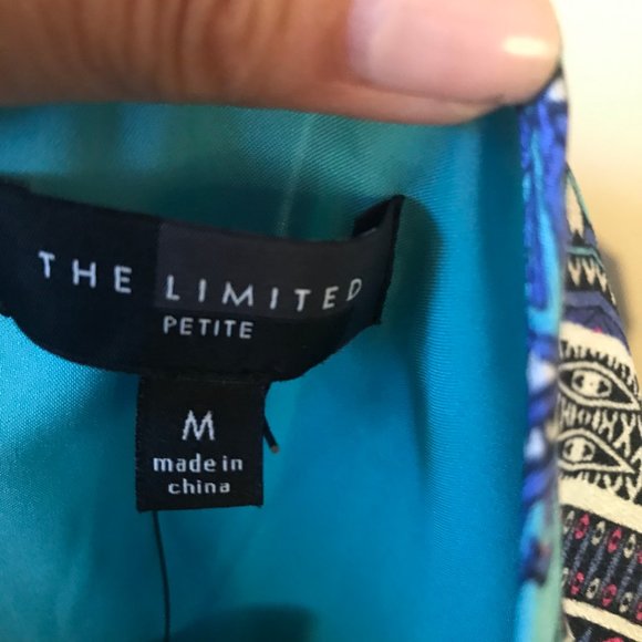 The Limited - Picture 2 of 4